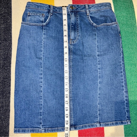 Pilcro and the Letterpress pencil skirt - Picture 5 of 6